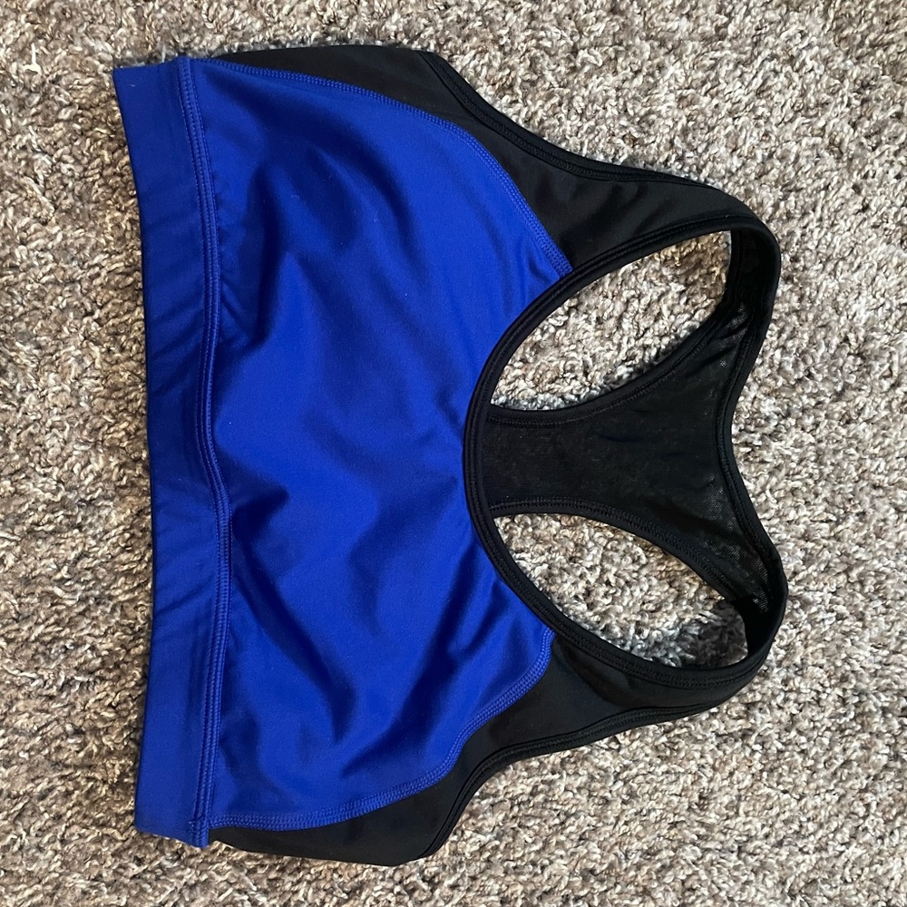 Lucy Sports Bra - hardly worn